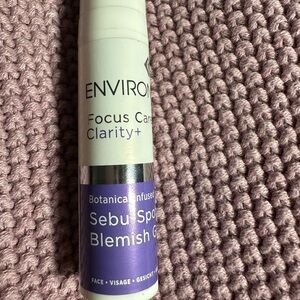 Environ 
BOTANICAL INFUSED SEBU-SPOT BLEMISH GEL